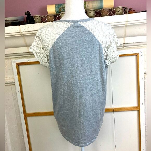 Miss Me Gray embroidered and blinged Lace Sleeve Women's Top - Picture 2 of 9